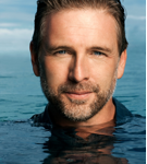Wallace J Nichols