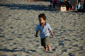 A child at Ocean Beach, San Francisco. Photo: DaMayor/Flickr.
