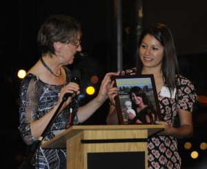 Board member Nancy Westcott giving Cindy Moreno the Youth Conservation Local Hero Award