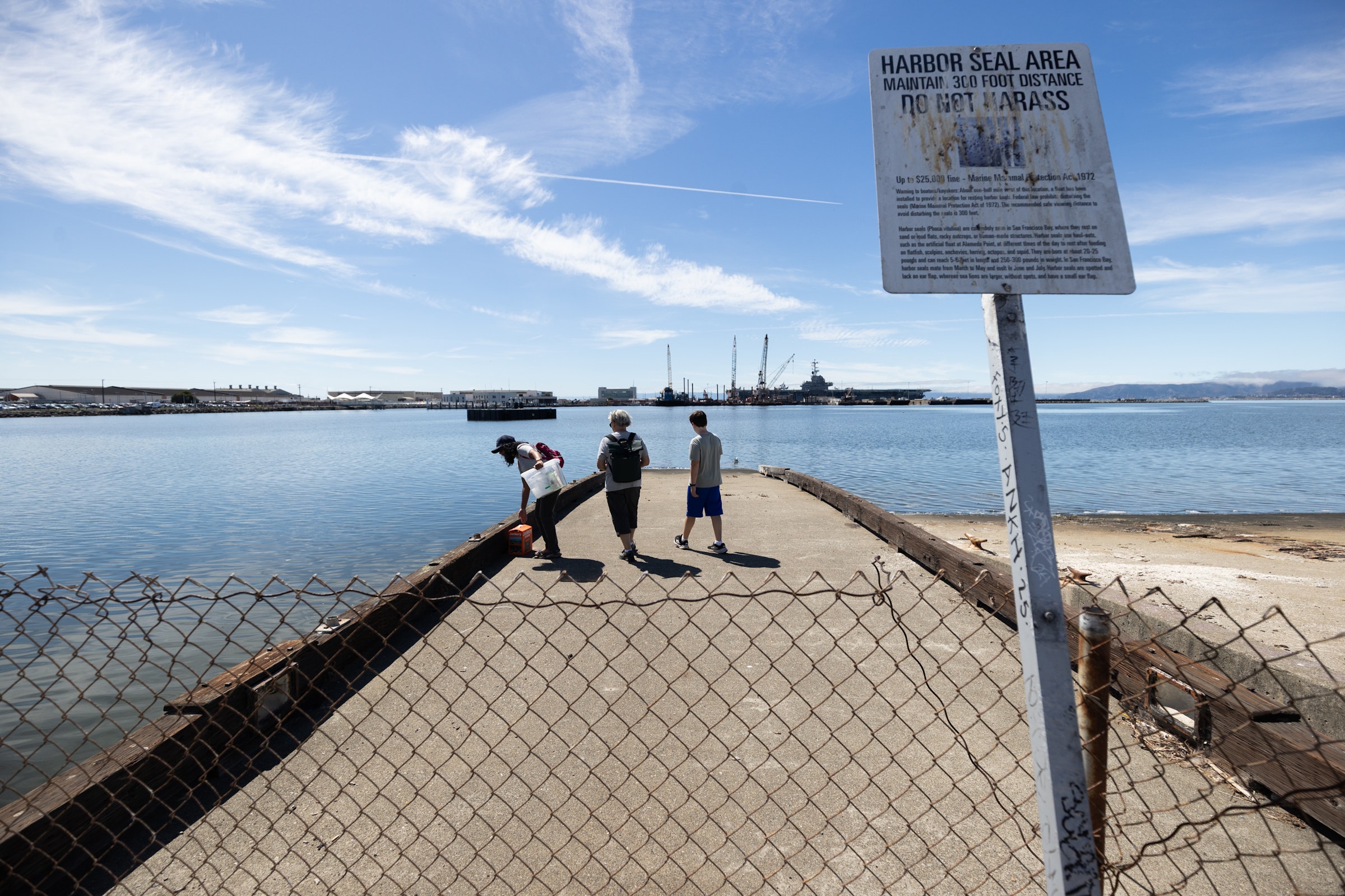 Heroic HAB volunteers track harmful algal blooms